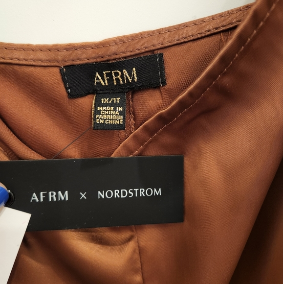 Silk Afrm slip dress in camel - Picture 3 of 5